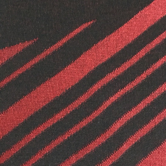 DANA BUCHMAN Asymmetrical Striped Scoop Neck Lightweight Sweater w/3/4 Sleeves - Picture 9 of 16